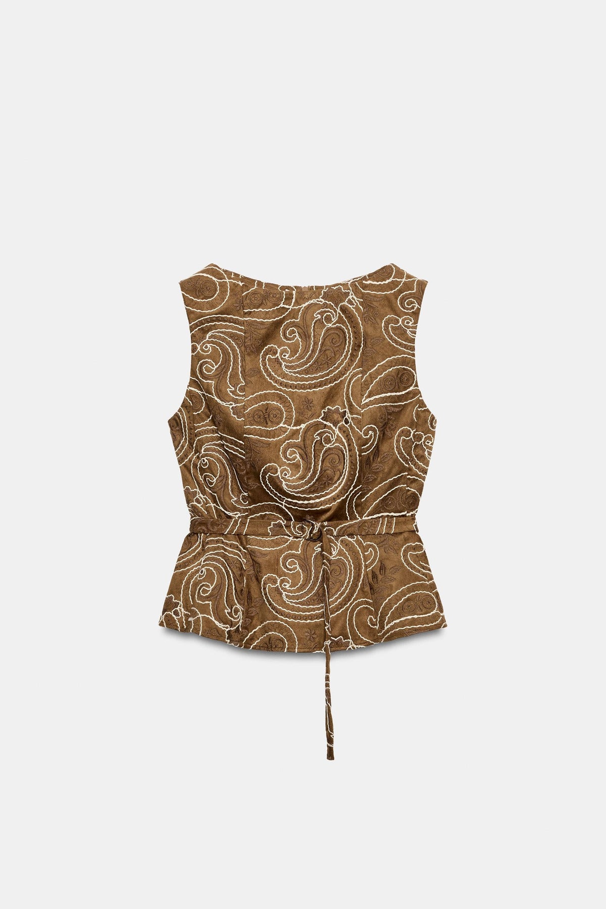 #926640, Camel moyen